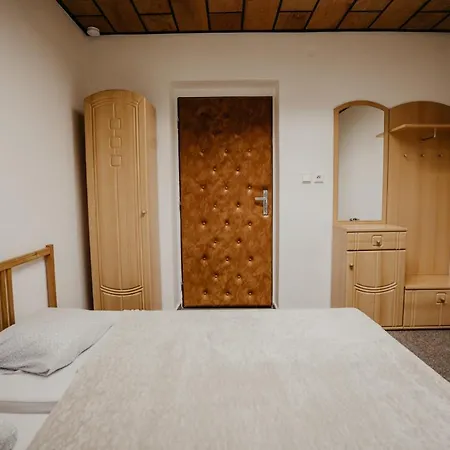 Homestay U Ztraceneho Potoka Vapenna
