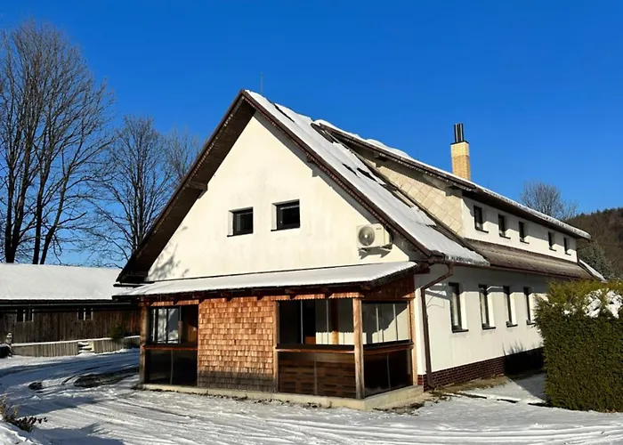 Homestay U Ztraceneho Potoka Vapenna